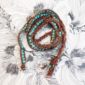 Silk Bead Wrap Bracket in Turquoise Color
